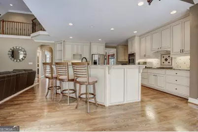 9485 Nesbit Lakes Drive, Alpharetta, GA 30022 - Photo 16