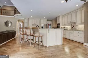 9485 Nesbit Lakes Dr, Alpharetta, GA 30022 - Photo 16