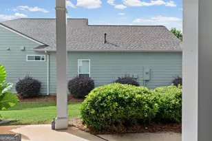 329 Sandy Springs Dr, Griffin, GA 30223 - Photo 8
