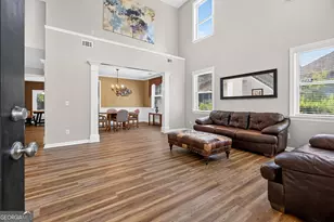 105 Mulberry Dr, Senoia, GA 30276 - Photo 6