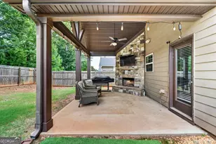 217 Cliffhaven Cir, Newnan, GA 30263 - Photo 36