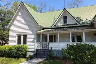 599 Gordon St, Jefferson, GA 30549 - Photo 2