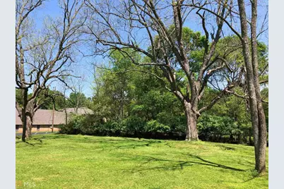 599 Gordon Street, Jefferson, GA 30549 - Photo 4