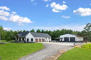 107 Lonnie Johnson Rd, Hazlehurst, GA 31539 - Photo 4