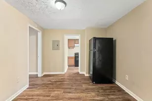 2304 Avalon Rd, Columbus, GA 31907 - Photo 4