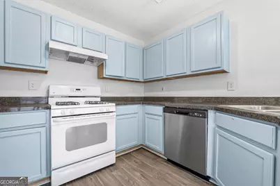 6559 Lancelot Court, Riverdale, GA 30296 - Photo 18