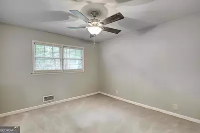 5090 Donald Drive, Loganville, GA 30052 - Photo 16