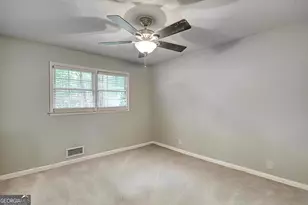 5090 Donald Dr, Loganville, GA 30052 - Photo 16