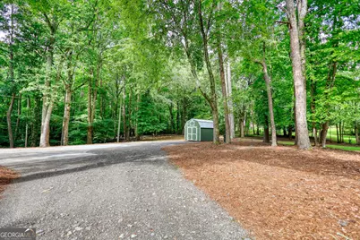 5090 Donald Drive, Loganville, GA 30052 - Photo 34