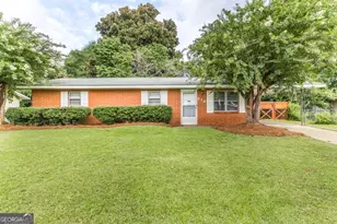 213 Debra Dr, Warner Robins, GA 31088 - Photo 1