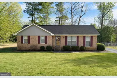 218 Cosby Drive, Lagrange, GA 30241 - Photo 1