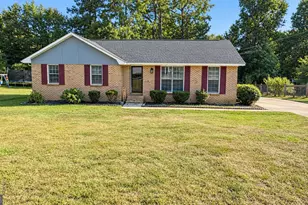 218 Cosby Dr, Lagrange, GA 30241 - Photo 4