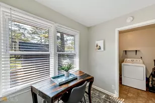 654 Joel Dr, Marietta, GA 30066 - Photo 10