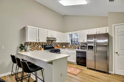 2025 Winsburg Drive NW, Kennesaw, GA 30144 - Photo 6