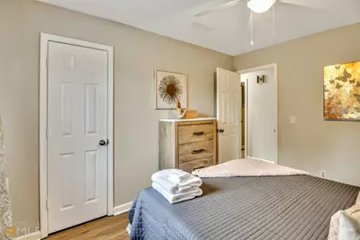 2025 Winsburg Drive NW, Kennesaw, GA 30144 - Photo 18