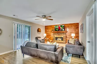 2025 Winsburg Drive NW, Kennesaw, GA 30144 - Photo 1