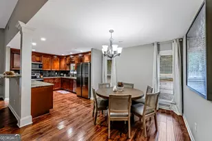 2660 Indian Lake Dr, Marietta, GA 30062 - Photo 4