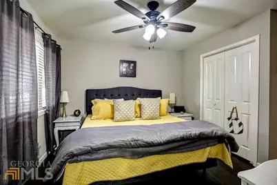 83 Kathryn Drive, Marietta, GA 30066 - Photo 6