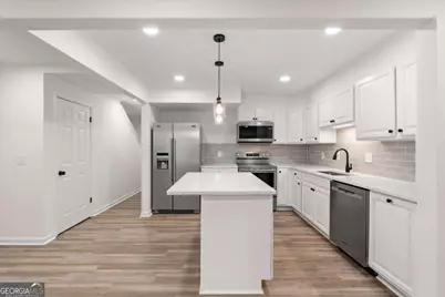 4147 N Gloucester Place, Atlanta, GA 30341 - Photo 4