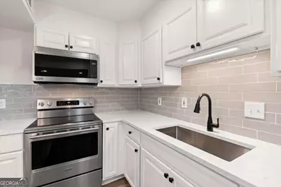 4147 N Gloucester Place, Atlanta, GA 30341 - Photo 6