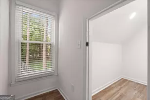 4147 N Gloucester Pl, Atlanta, GA 30341 - Photo 24