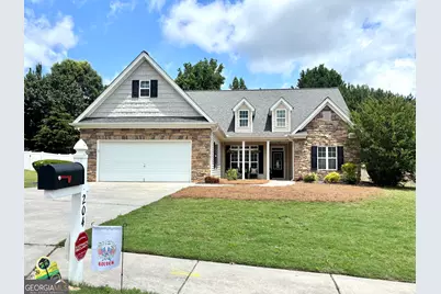 204 Magnolia Street, Senoia, GA 30276 - Photo 1