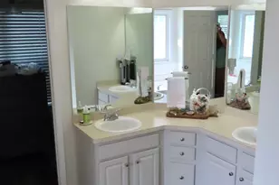 204 Magnolia St, Senoia, GA 30276 - Photo 10