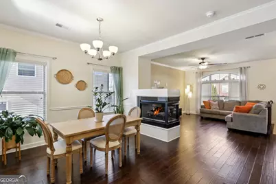 7395 Glisten Avenue, Sandy Springs, GA 30328 - Photo 6
