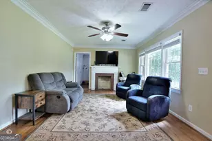 1543 39th St, Columbus, GA 31904 - Photo 4