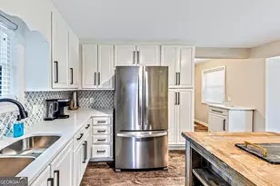 527 Charing Cross Dr, Marietta, GA 30066 - Photo 10