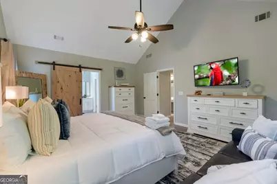 10640 Victory Gate Drive, Johns Creek, GA 30022 - Photo 22