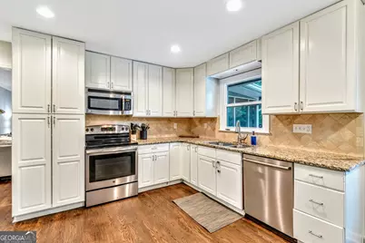 1897 Mount Vernon Road, Dunwoody, GA 30338 - Photo 10