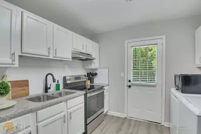 1748 Spring Road, Austell, GA 30106 - Photo 6