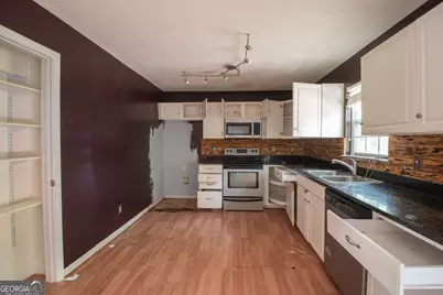 704 S May Street, Kingsland, GA 31548 - Photo 4
