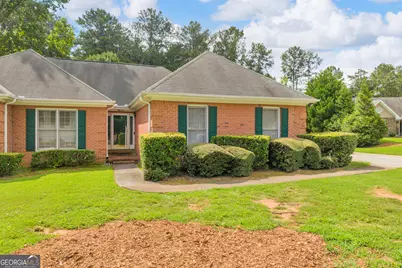 4841 Thornwood Drive, Covington, GA 30016 - Photo 2