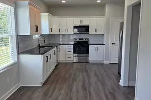 444 N Hill St, Griffin, GA 30223 - Photo 12