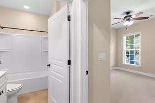 100 Crape Myrtle Dr, Griffin, GA 30223 - Photo 16
