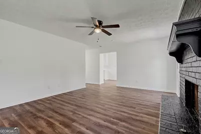 608 S Jeff Davis Drive, Fayetteville, GA 30215 - Photo 10
