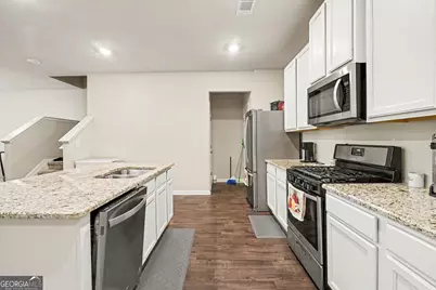 439 Auburn Station Drive, Auburn, GA 30011 - Photo 10