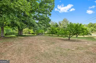 808 Knollwood Dr, Winder, GA 30680 - Photo 48