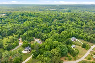 808 Knollwood Dr, Winder, GA 30680 - Photo 58