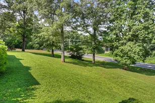35 E Thomas Rd, Blue Ridge, GA 30513 - Photo 12