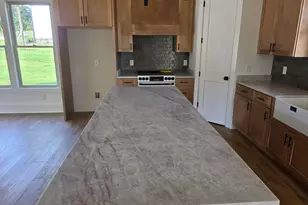 342 Thomas Rd, Fort Oglethorpe, GA 30742 - Photo 4