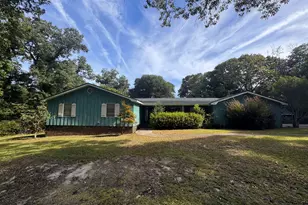 110 Bayview Dr, Perry, GA 31069 - Photo 2