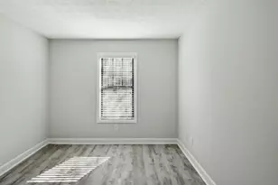 100 Pinhurst Dr, Atlanta, GA 30339 - Photo 10
