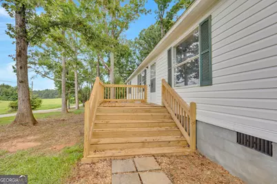 218 Gainesville Street, Carnesville, GA 30521 - Photo 6