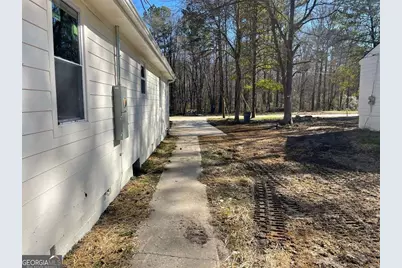 5385 Booker T Drive, Morrow, GA 30260 - Photo 8