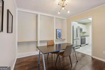208 Bainbridge Drive, Sandy Springs, GA 30327 - Photo 8