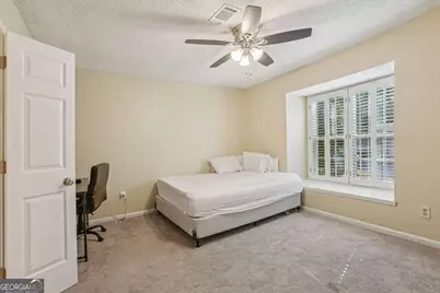 208 Bainbridge Drive, Sandy Springs, GA 30327 - Photo 18