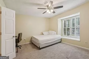 208 Bainbridge Dr, Sandy Springs, GA 30327 - Photo 18